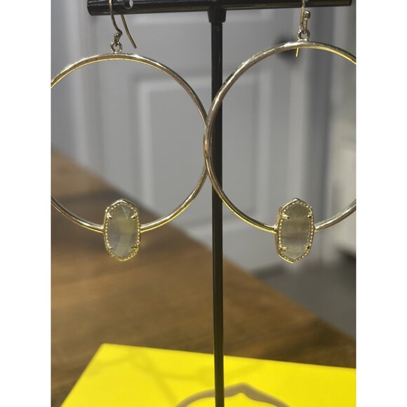 Kendra Scott Elora Gold Statement Earrings In Gold With Gray Cats Eye Stone - Picture 3 of 5